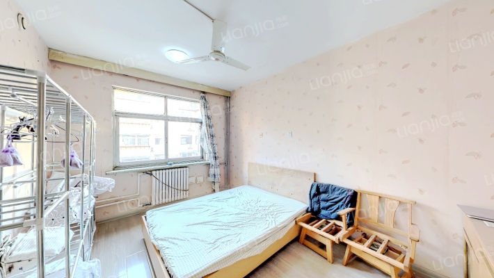 舜耕路56号二手房实景图