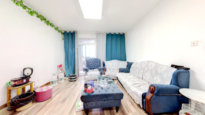 上海假日三期二手房实景图