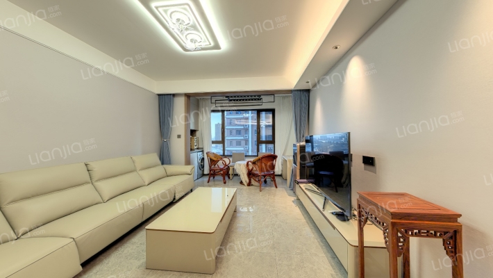 万科紫院二手房实景图