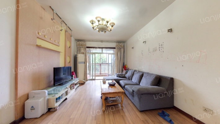 万年锦苑二手房实景图