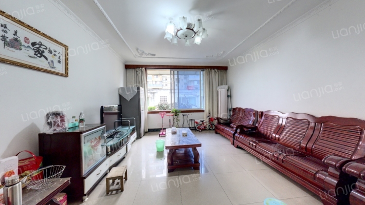 教师二小区二手房实景图