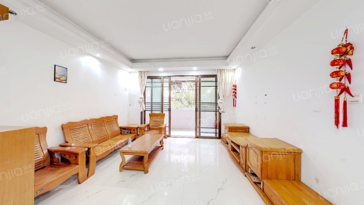 金海新苑二手房实景图