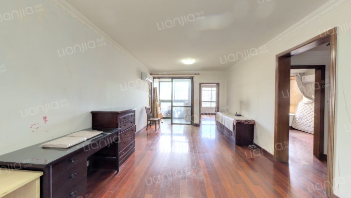 瑞嘉苑二手房实景图