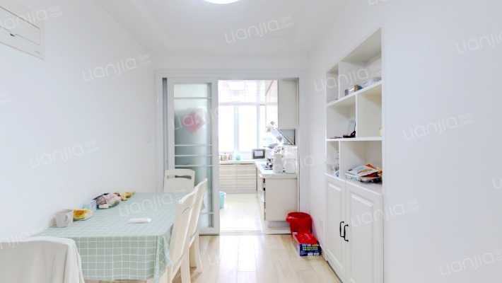 天地花园东区二手房实景图