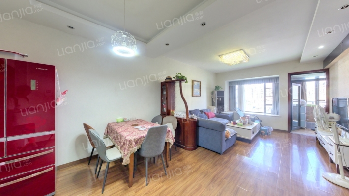 世纪金沙二手房实景图