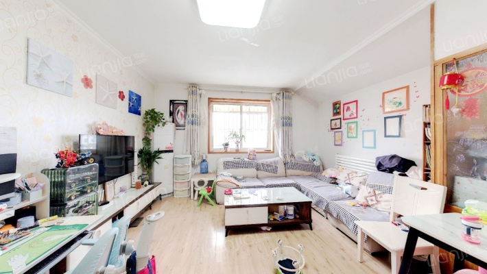 宝华苑小区二手房实景图