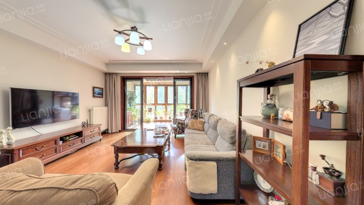 招商紫金山1号二手房实景图