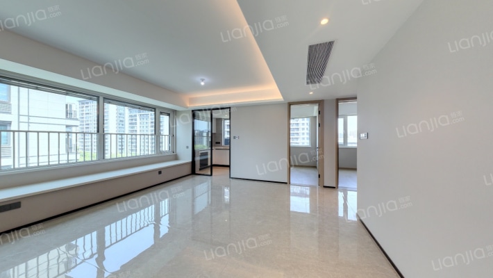 杰立潮前府二手房实景图