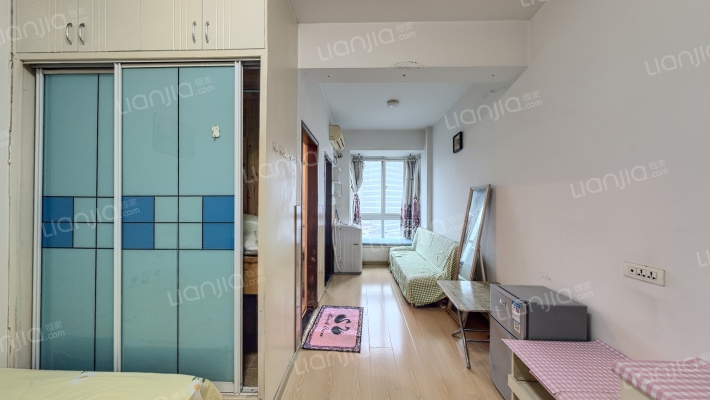 志龙石坪苑二手房实景图