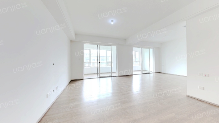 置地汇金商务中心二手房实景图