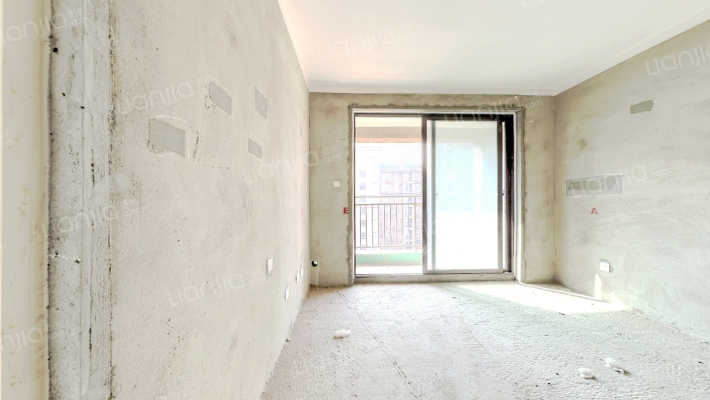 龙栖湾3号院二手房实景图