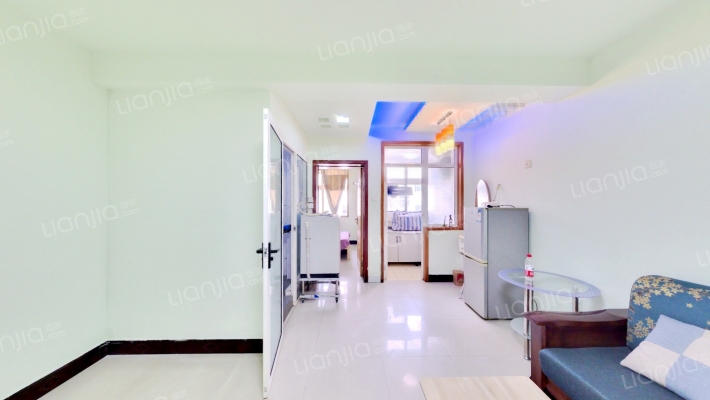 青年居易小区二手房实景图