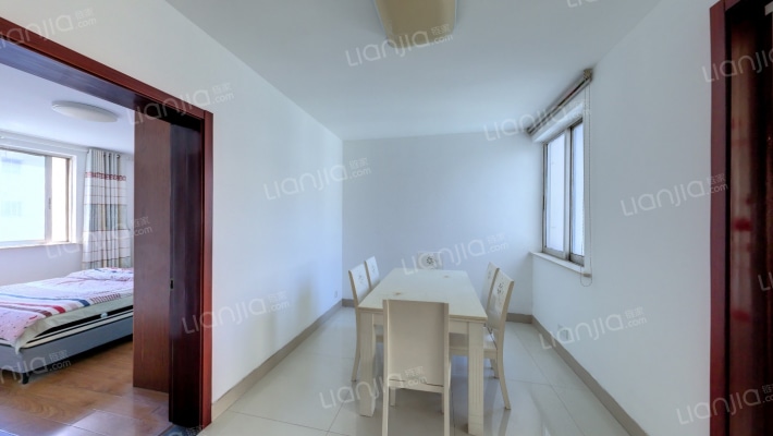 香草新村二手房实景图