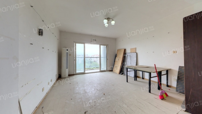 泊景湾二手房实景图