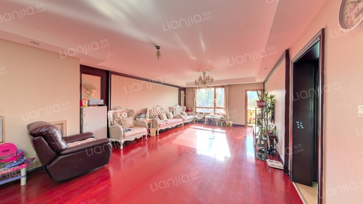 天泰太阳树二手房实景图