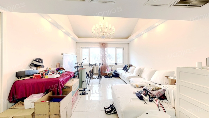 大西洋新城B区二手房实景图