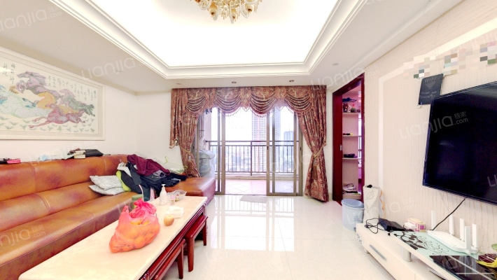 英豪花园二手房实景图