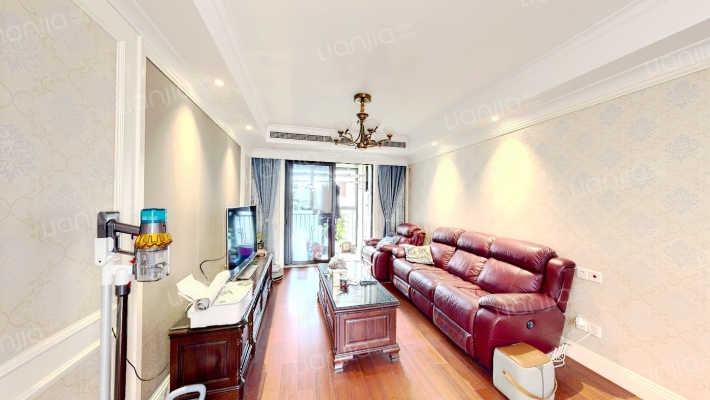 九龙仓兰廷二手房实景图