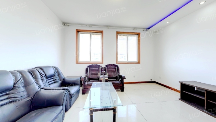 上河街二手房实景图