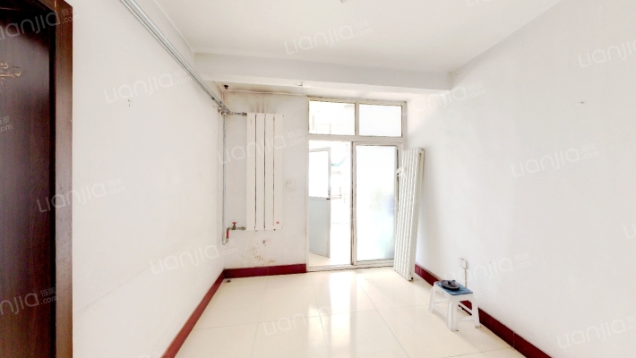 新苑小区二手房实景图