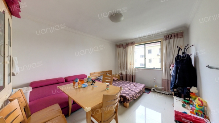 金塔新村二手房实景图