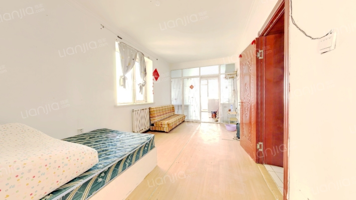 有色地质家园二手房实景图