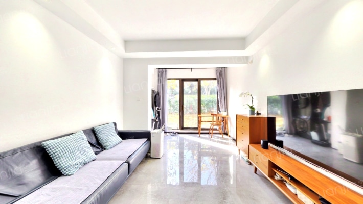 同润朱韵澜庭二手房实景图