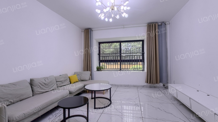 航港大院二手房实景图