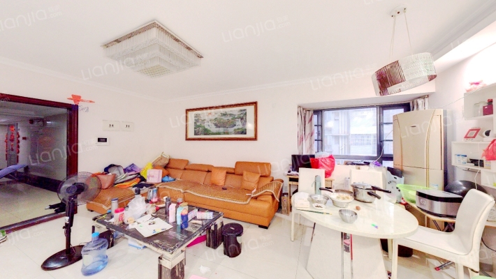 中强雅苑二手房实景图