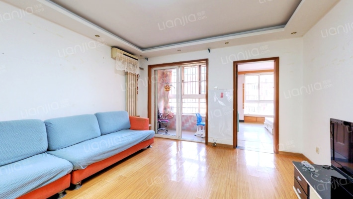 骏城二手房实景图