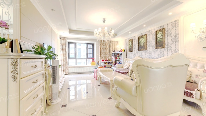 华侨城天鹅堡二手房实景图