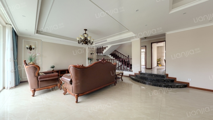 维也纳森林别墅二手房实景图