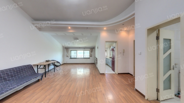 春天花园二手房实景图