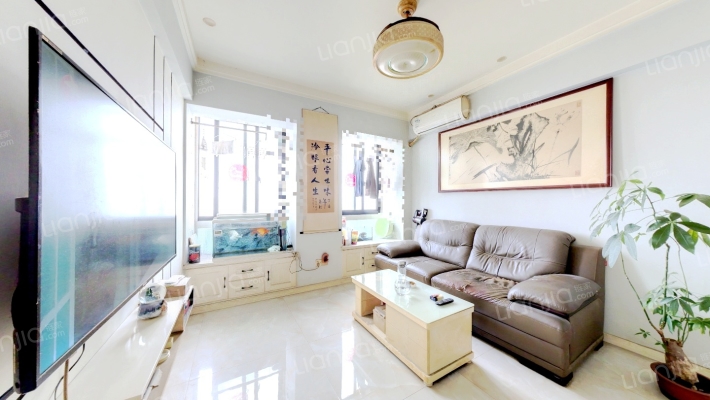 银杨大厦二手房实景图