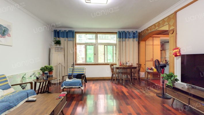 长港路303号二手房实景图