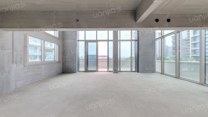 自然界江月二手房实景图