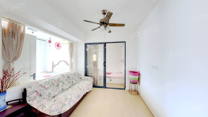 西海岸B区二手房实景图