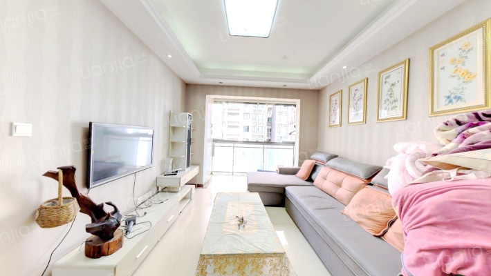 芸峰天梭派二手房实景图