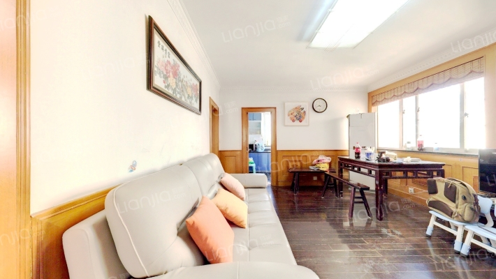 香山新村西南街坊二手房实景图