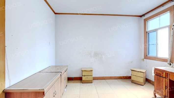 丝织厂家属院二手房实景图