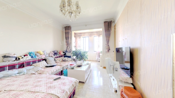 天旭逸城二期二手房实景图