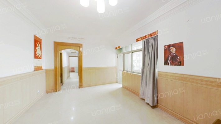 花园中心二手房实景图