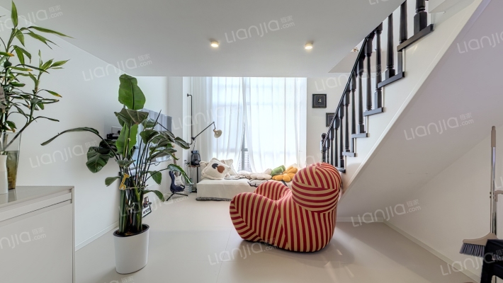 山钢东部新天地二手房实景图