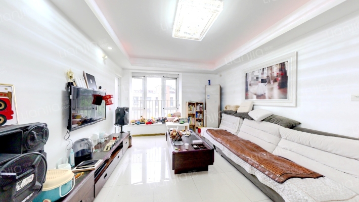 东郊小镇第八街区二手房实景图