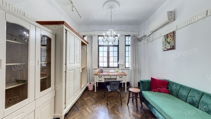 巢居公寓二手房实景图