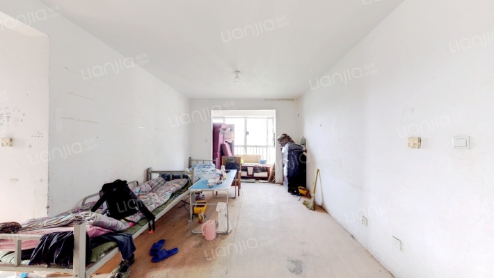 水印莱茵二手房实景图