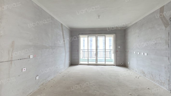 天鹅湖畔二期二手房实景图