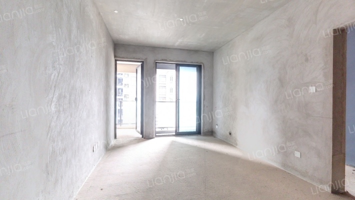 国富沙磁巷二手房实景图