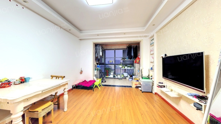 瑞和华府二手房实景图