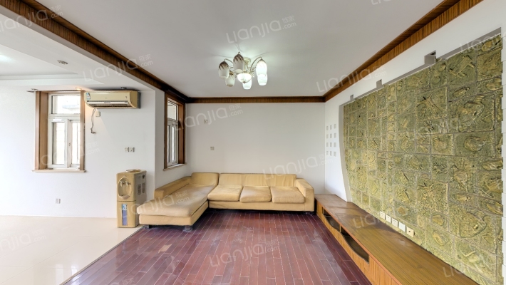 莎海公寓二手房实景图